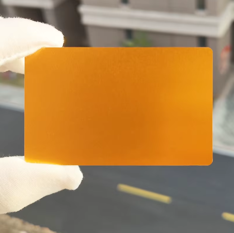 LaAmanti Business Card - Gold